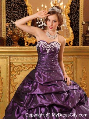 Sweetheart Ruching Pick Ups 2013 Purple Quinceanera Party Dress