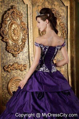 Elegant Off The Shoulder Taffeta Appliques Purple Quinceanera Dresses