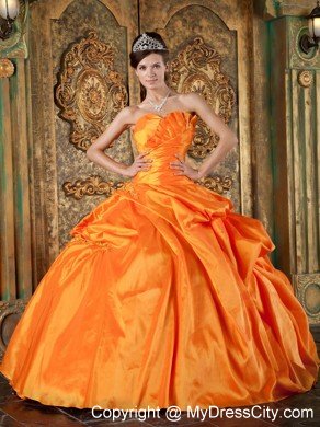 Sweetheart Ruched Taffeta Appliques Orange Quinceanera Dress