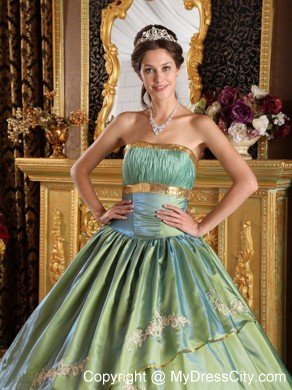 Olive Green Strapless Pleat Appliques Quinceanera Gowns 2013