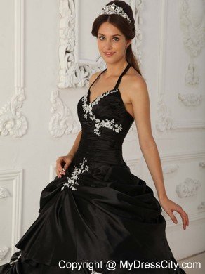 Halter Taffeta Appliques Pick Ups 2013 Black Quinceanera Gowns