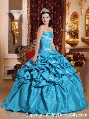 Taffeta Pick Ups Aqua Blue Quinceanera Dress with White Appliques