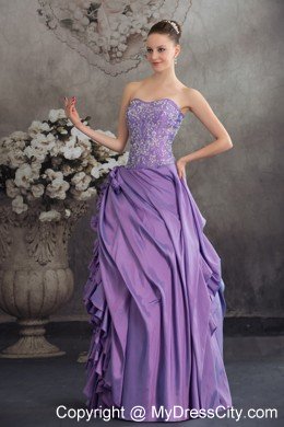 2013 New Style Ruffles Handmade Flowers Purple Quinceanera Gown