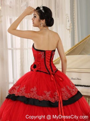 Strapless Handmade Flowers Red Quinceanera Gown with Appliques