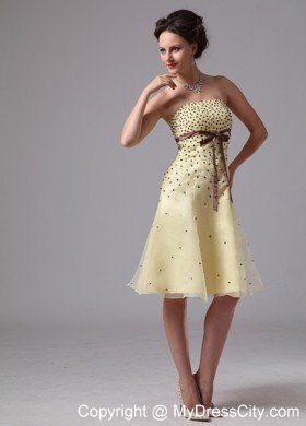 Beaded Light Yellow A-line Sash Knee-length Cocktail Dress