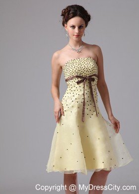 Beaded Light Yellow A-line Sash Knee-length Cocktail Dress