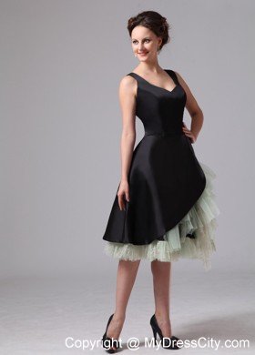 Black Straps Knee-length Cocktail Dress with Asymmetrical Ruffles