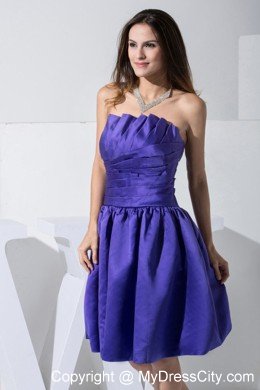 2013 Strapless Purple Ruched Taffeta Back Out Knee-length Cocktail Dress