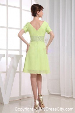 V-neck Chiffon Beaded Knee-length Cocktail Dress with Short Sleeves