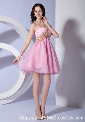 Appliques Sweetheart Neckline Organza Mini-length Pink Cocktail Dress