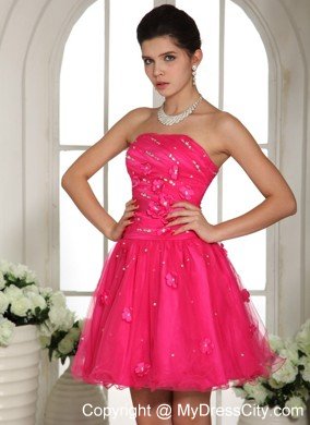 Appliques and Beading Strapless Mini-length Hot Pink Short Cocktail Dress