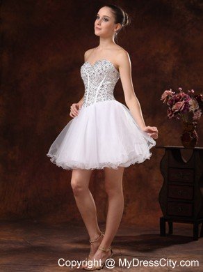 Sweetheart Beaded White Organza Cocktail Homecoming Dress