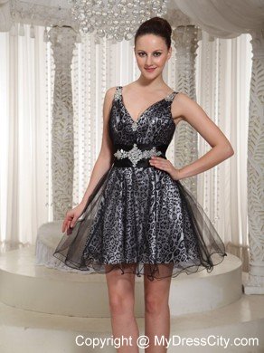 2013 V-neck Organza Black Short Cocktail Dress with Leopard