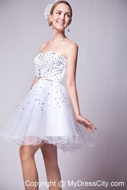 White A-line Sweetheart Cocktails Dresses with Organza Beading