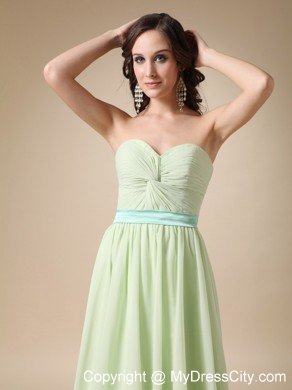 Yellow Green Empire Sweetheart Belt Chiffon Damas Dresses for Quince