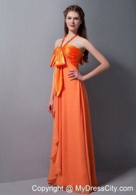 Empire Halter Ruched Orange Dama Quinceanera Dresses with Bowknot