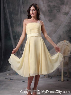 Light Yellow Chiffon Ruched Tea-length Dama Dress with Bowknot Sash