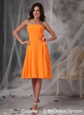 Knee-length Orange Chiffon Flowers Dama Dress for Quinceaneras