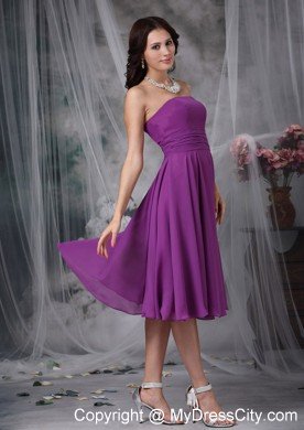 Simple Tea-length Strapless Chiffon Purple Bridesmaid Dama Dresses