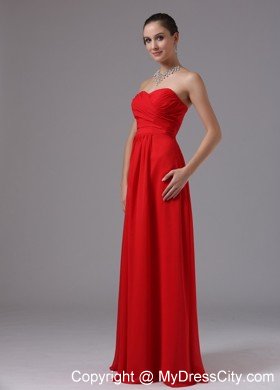 Sweetheart Ruched Red Empire Chiffon Long Damas Dresses for Quince