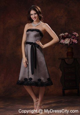 Tea-length Strapless Sash Mother Of The Bride Dress with Lace