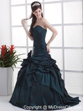 Navy Blue Sweetheart Appliques and Pick-ups Evening Gowns