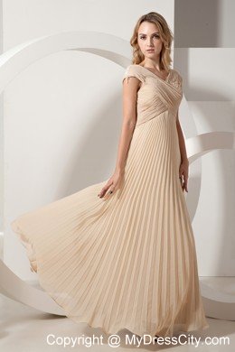 Champagne Pleats V-neck Chiffon Evening Dress in Floor-length