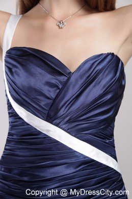 One Shoulder Brush Train Ruches Evening Dress in Navy Blue