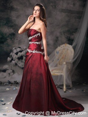 Sweet Burgundy Homecoming Dress with Appliques and Brush