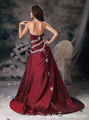 Sweet Burgundy Homecoming Dress with Appliques and Brush