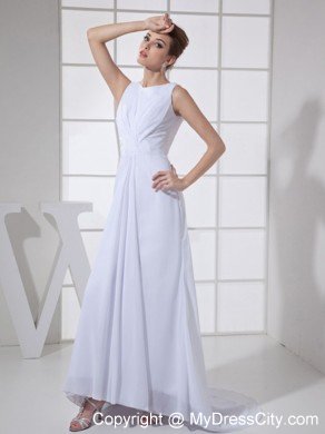 White Brush Train Bateau Neck Wedding Outfits for Brides Mothers With Ruche