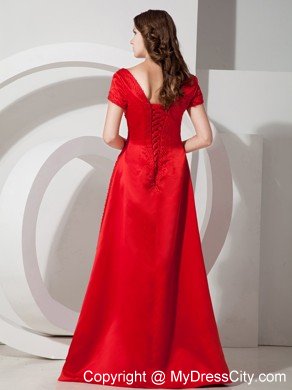 Red Column Sheath Scoop Taffeta Floor-length Mother of the Bride Dress with Short Sleeves