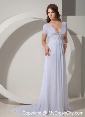 Fashionable Empire V-Neck Court Train ruched Chiffon Mothers Dresses with Beading