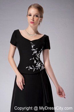 Black Empire Scoop Floor-length Chiffon Mother Of The Bride Dress with Appliques