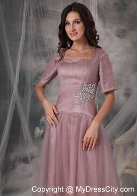 Pink Brush Train Half Sleeves Square Neck Mothers Dresses with Appliques and Ruche