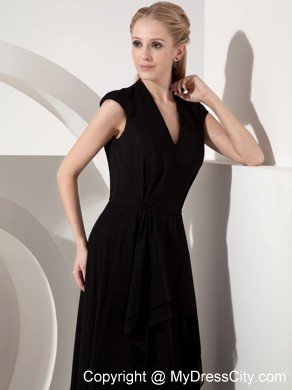 Long Black Chiffon V-neck Ruched Mother of the Bride Dress