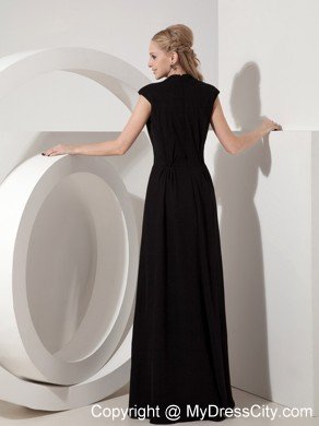 Long Black Chiffon V-neck Ruched Mother of the Bride Dress