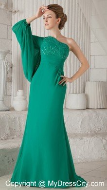 Long Green Mother Dress with Single Big Fan Sleeve