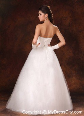 New Style Beading Decorate Waist Strapless Wedding Gowns for 2013