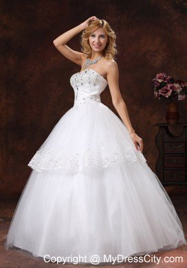 Beaded Sweetheart Neckline Puffy Tulle Ball Gown 2013 Wedding Dress