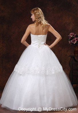 Beaded Sweetheart Neckline Puffy Tulle Ball Gown 2013 Wedding Dress