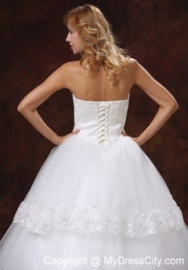 Beaded Sweetheart Neckline Puffy Tulle Ball Gown 2013 Wedding Dress