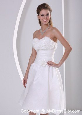 Elegant A-line Strapless Tea-length Flowers Wedding Dress For Hall