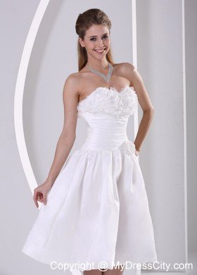 Elegant A-line Strapless Tea-length Flowers Wedding Dress For Hall