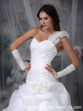 2013 Romantic Dropped Waist One Shoulder Flowers Ruching Wedding Dress