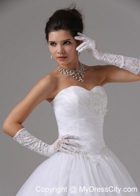 Puffy Appliques Ruching Sweetheart Wedding Gown for Garden Wedding