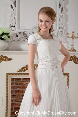 Discounted A-line Court Train Chiffon Beading Pleated Square Bridal Dress