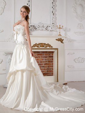 Romantic A-line Strapless Court Train Appliques Bowknot Wedding Dress