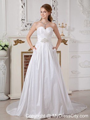 Modern A-line Court Train Appliques Taffeta Sweetheart Wedding Gown