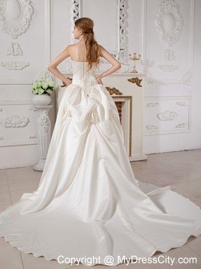 Exquisite Sweetheart Beaded 2013 A-line Bridal Gowns with Court Train